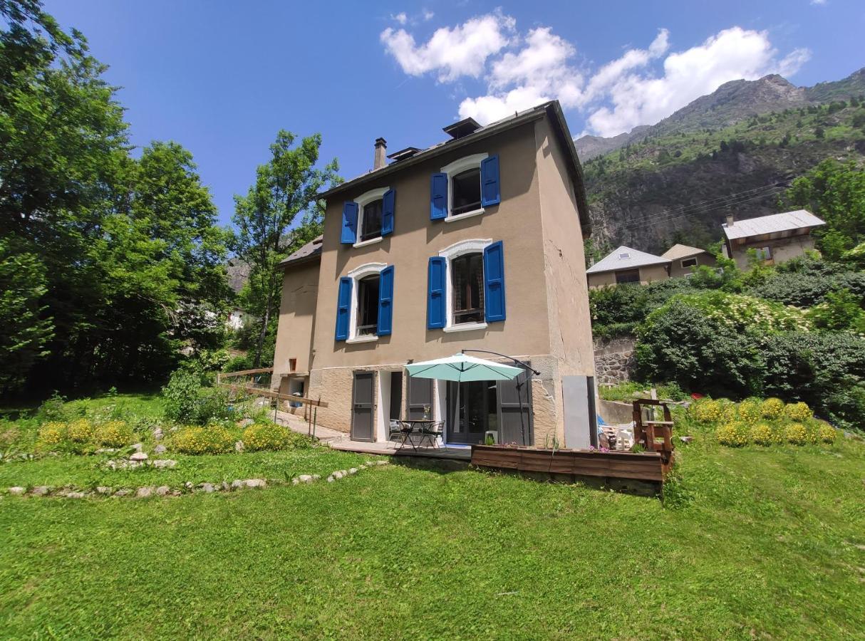 VénoscThe Old School House, Les Ougiers公寓 外观 照片