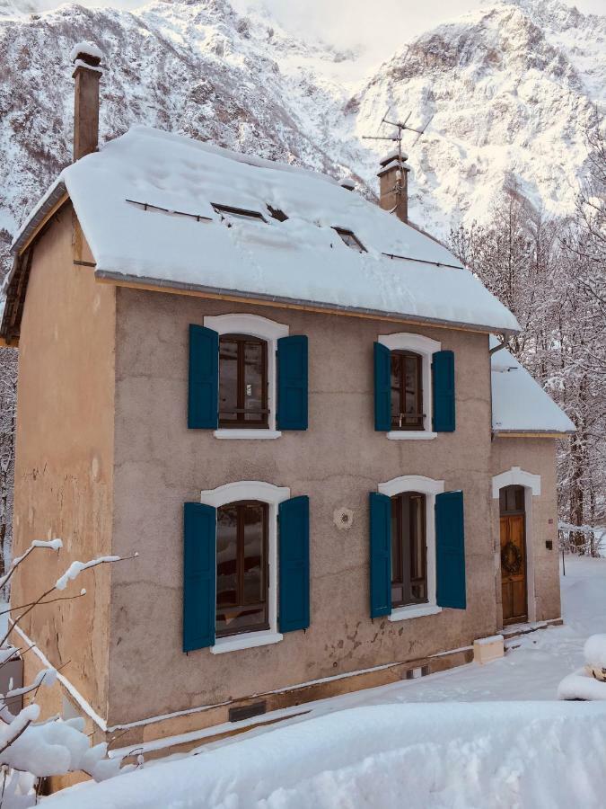 VénoscThe Old School House, Les Ougiers公寓 外观 照片